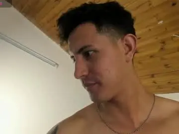 Chaturbate Watch Live Sex Cams of marcos_vieyra