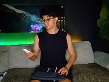 Chaturbate Best live sex cam show of maisonbastian