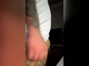 Chaturbate Free Porn Cam of killerbeexxx