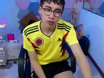 Chaturbate Sex Cam of andy_norton