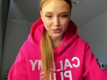 Chaturbate Adult Video Chat of flooora_0