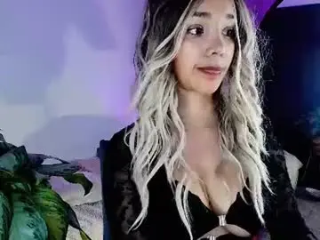 Chaturbate Adult Video Chat of dahnia_cruz