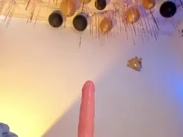 Chaturbate Free Porn Cam of flylia_
