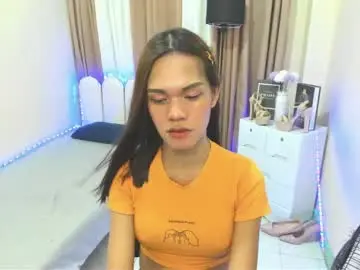 Chaturbate Live Sex Cam of seductive_aliyah