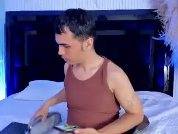 Chaturbate Best live sex cam show of nicokingg_