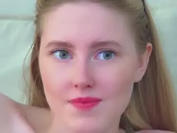 Chaturbate Adult Video Chat of lexireadway