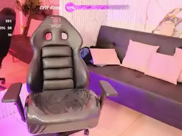 Chaturbate Live Sex Cam of zyra_tay