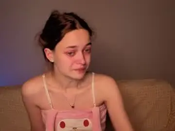 Chaturbate Live Sex of kisha_bae