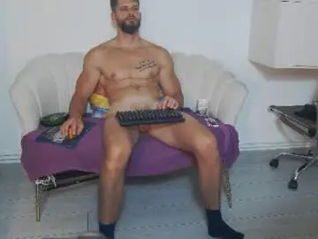 Chaturbate Adult Video Chat of mauro_real_man