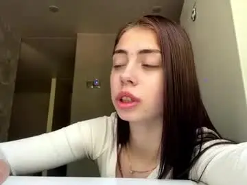 Chaturbate Adult Video Chat of yvonnepfluger