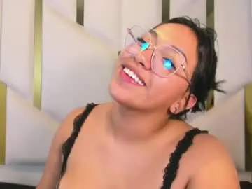 Chaturbate Sex Chat of isabellrodriguez18