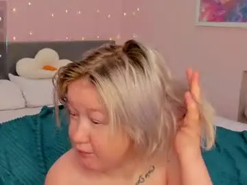 Chaturbate Free Live Porn of mia_ferd