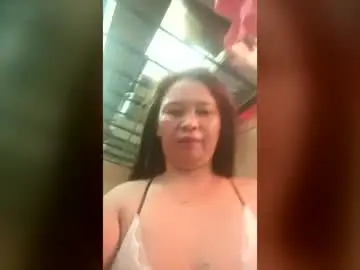 Chaturbate Live Sex Cam of pinay_fabulous88xx