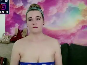Chaturbate Live Porn of kellylynn76