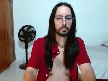 Chaturbate Live Sex Cam of andy11113