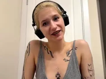 Chaturbate Adult Webcams of cleopatralewey