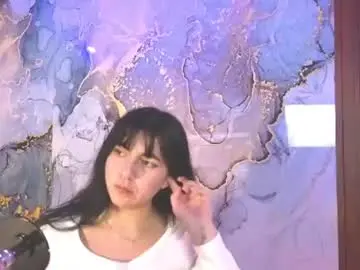 Chaturbate Live Sex Cam of alice_cute77