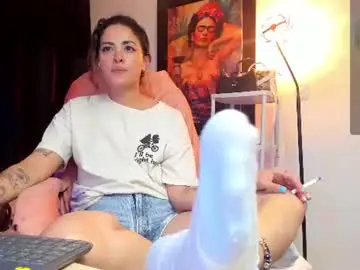 Chaturbate Adult Webcams of kimmberly_saenz_