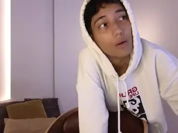 Chaturbate Best Webcam of hot_little_bunny