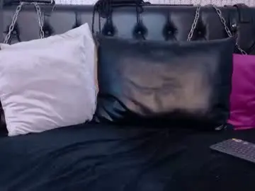 Chaturbate Live Sex Cam of mollyrubio