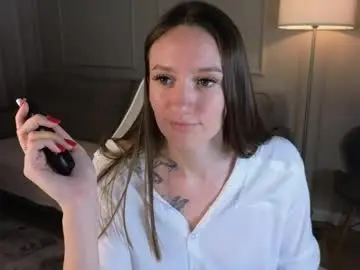 Chaturbate Live Sex Cam of cutie_naughty_girl