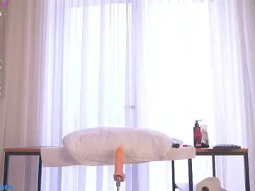 Chaturbate Best live sex cam show of emilyfinne