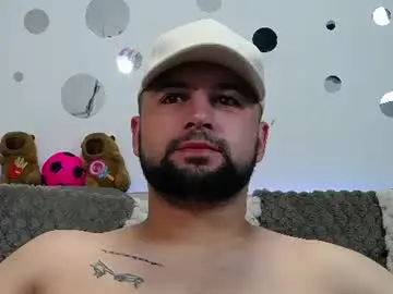 Chaturbate Live Sex Cam of liam_studd
