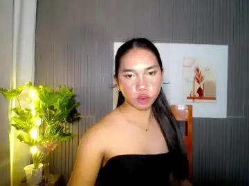 Chaturbate Free Porn Cam of urcummstaraviona