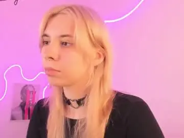 Chaturbate Watch Live Sex Cams of camilla_evers