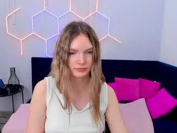 Chaturbate Best live sex cam show of evelineamore