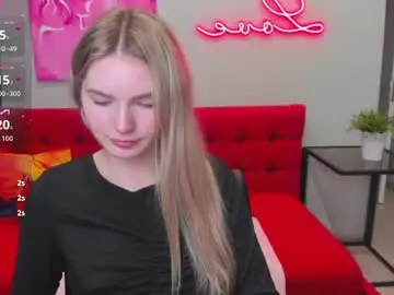 Chaturbate Watch Live Sex Cams of evelineamore