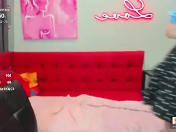 Chaturbate Live Sex of evelineamore