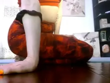 Chaturbate Adult Webcam of bombshellbaeby