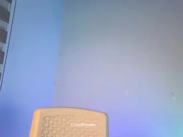 Chaturbate Sex Cam of carolblonde