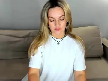 Chaturbate Adult Video Chat of jennifer_perezz