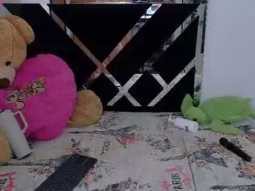 Chaturbate Free Porn Cam of catalina_smith__