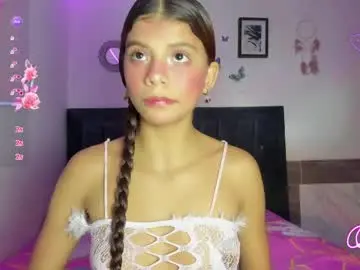 Chaturbate Sex Cam of emmie_bunny