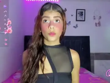 Chaturbate Live Sex Cam of emmie_bunny