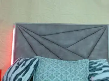 Chaturbate Best live sex cam show of esmeralda_oikos