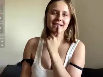 Chaturbate Adult Video Chat of shemikaneverson