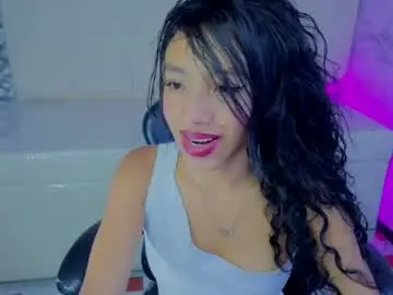 Chaturbate Best live sex cam show of adarasuri_v