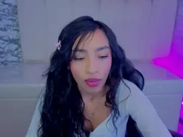 Chaturbate Best live sex cam show of adarasuri_v