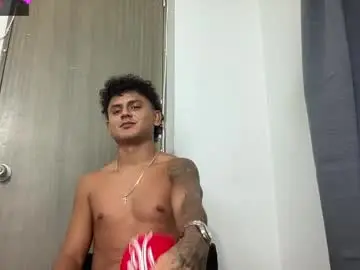 Chaturbate Sex Cam of bob_pettersonn