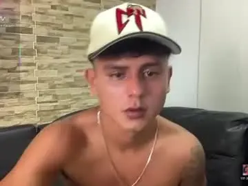 Chaturbate Best live sex cam show of bob_pettersonn