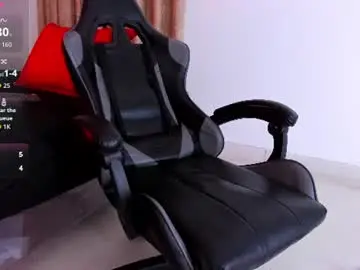 Chaturbate Live Sex Cam of ithan_hot