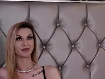 Chaturbate Live Sex Cam of mayahales