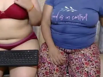 Chaturbate Best Webcam of lesbian_cpl_threesome