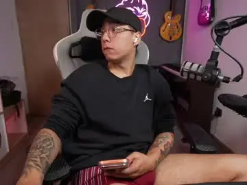 Chaturbate Adult Video Chat of bigxboy96