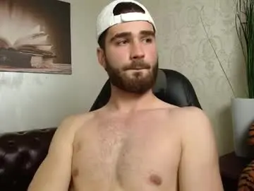 Chaturbate Live Sex Cam of kyloeast