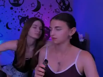Chaturbate Watch Live Sex Cams of angie_foxy